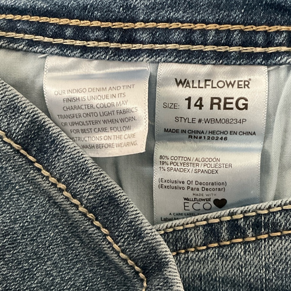 Wallflower Women's Light Blue Boot Cut Jeans - Picture 11 of 14
